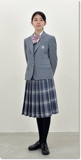 制服紹介 英風高等学校 大阪府認可の女子だけの通信制高校